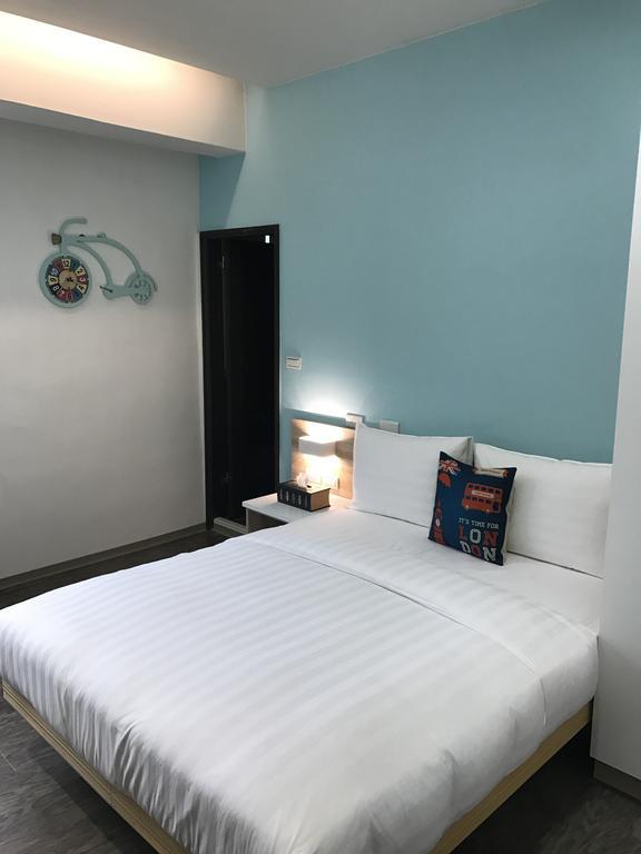 177 Guest House Nantou Bagian luar foto